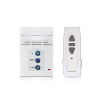 2. Ekran Maclean MC-593 (sufitowy, ścienny; rozwijane elektrycznie; 4:3)