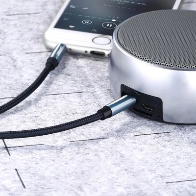 18. Ugreen kabel audio 2 x mini jack 3,5mm 2m czarny (50363 AV112)