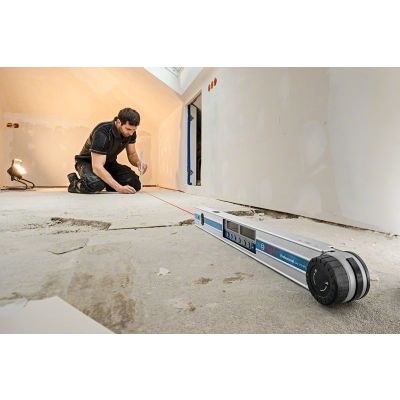4. Bosch GAM 270 MFL Professional cyfrowe mierniki kąta 0 - 270°