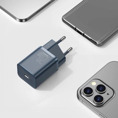 11. Baseus Super Si 1C szybka ładowarka USB Typ C 20W Power Delivery + kabel USB Typ C - Lightning 1m niebieski (TZCCSUP-B03)