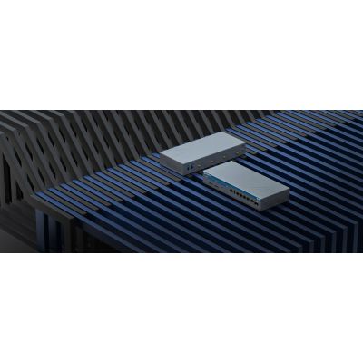 4. Teltonika RUTXR1 Router sieci komórkowej