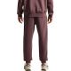 2. Spodnie męskie Nike Club brązowe FN3801 502