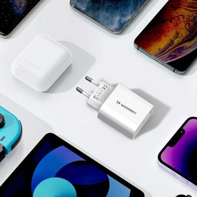 8. Ładowarka sieciowa Wozinsky WLS-20W 20 W USB-A USB-C z kablem USB-C - USB-C 1 m - biała