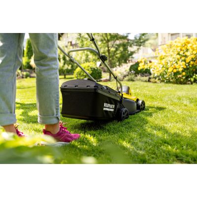 8. Akumulatorowa kosiarka do trawy KARCHER LMO 2-18 - 1.445-400.0