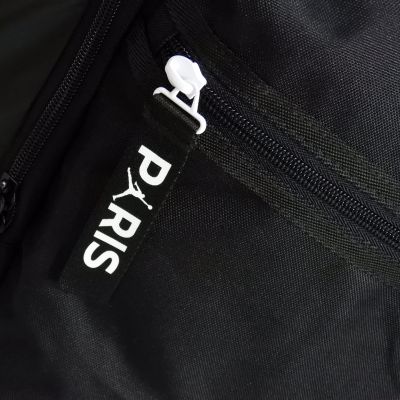 8. Plecak sportowy Air Jordan Paris Saint-Germain Backpack 29L - MA0994-023