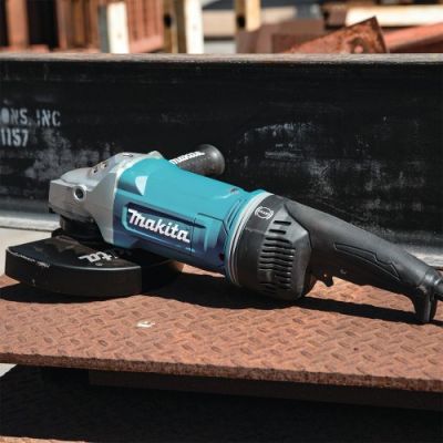4. Makita GA9070X1 szlifierka kątowa 6600 RPM 2400 W 3,6 kg