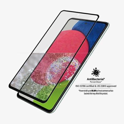 3. Szkło PanzerGlass E2E Microfracture antybakteryjne na Samsung Galaxy A52 / A52 5G / A53 5G - z czarną ramką