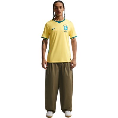 8. Koszulka męska Nike Brazil 2026 Stadium Home żółta IF7054 724