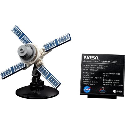 6. LEGO Icons  10341 Rakieta SLS NASA Artemis