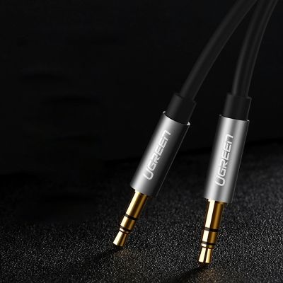 5. Kabel Ugreen AV119 10736 audio mini jack 3,5mm / mini jack 3,5mm 3m - czarny