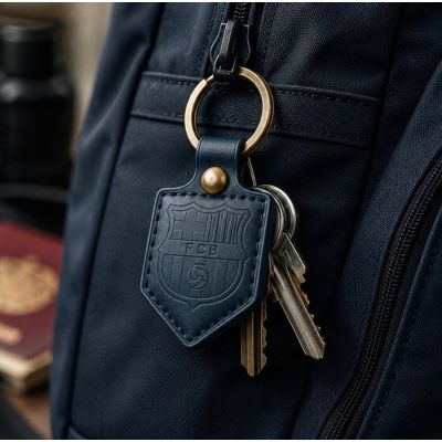 3. FC Barcelona brelok herb oryginalny na licencji skórzany proporczyk BLL7061N