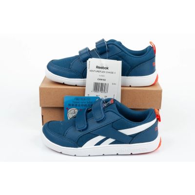 32. Buty Reebok Ventureflex Jr CM9152