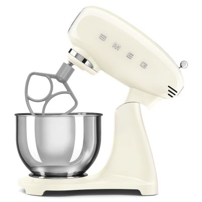 5. Robot kuchenny SMEG SMF05CREU