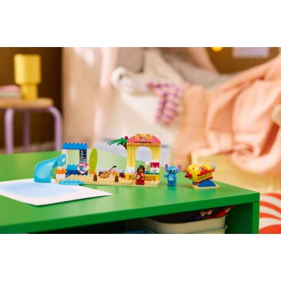 12. LEGO Disney 43280 - Zabawa na plaży z Lilo i Stitchem