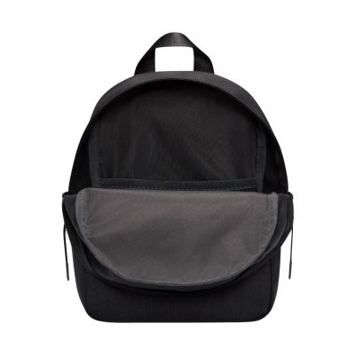 4. Plecak Nike Heritage mini czarny IB4348 010