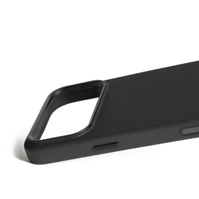 23. Etui skórzane do iPhone 17 Pro Max Black Mujjo