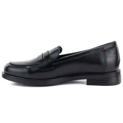 3. Półbuty damskie loafersy lordsy czarne Potocki SZ12832