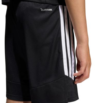 5. Spodenki dla dzieci adidas Tiro 26 League czarne KA8819