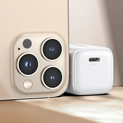 7. Szybka ładowarka sieciowa GaN USB C 30W PD Ugreen Nexode Mini - biała