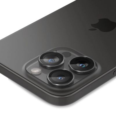 3. Osłona aparatu Spigen Glas.tR EZ Fit Optik Pro na iPhone 15 Pro / 15 Pro Max / 16 Pro / 16 Pro Max / 17 Pro / 17 Pro Max - 2 szt.