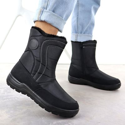 3. Śniegowce damskie płaskie ocieplane czarne Potocki SU33310