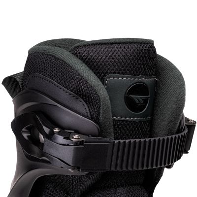 10. Łyżwy Hi-Tec Regatti M 92800438733