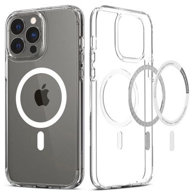 8. Etui Spigen Ultra Hybrid Mag z MagSafe na iPhone 13 Pro Max - białe