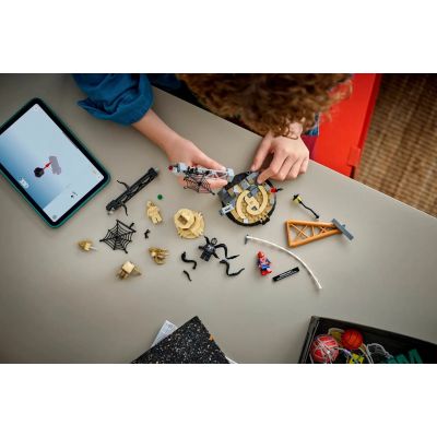 7. LEGO Marvel Super Heroes 76334 Iron Man do zbudowania