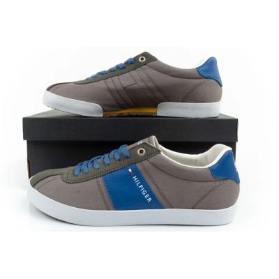 25. Buty Tommy Hilfiger M FM56821095 039