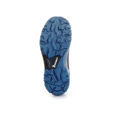 8. Buty trekkingowe Salewa Wildfire Wp Jr 64009-8641
