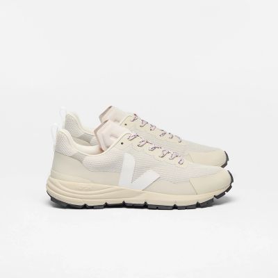4. Buty Veja Dekkan Alveomesh M DC1803186B