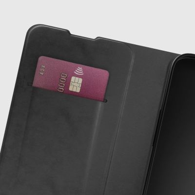 5. Etui SBS Wallet Smooth na iPhone 16e / 17e z klapką - czarne