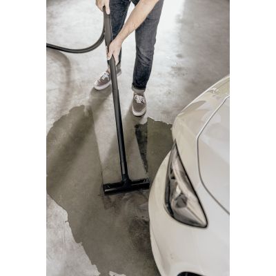 20. Odkurzacz uniwersalny KARCHER KWD 3 V-17/4/20/F - 1.628-442.0