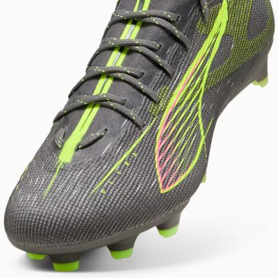 4. Buty piłkarskie Puma Ultra 5 Pro FG/AG M 108161-03
