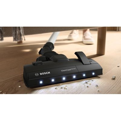 11. Odkurzacz workowy Bosch Serie6 ProSilence BGB6SIL0L