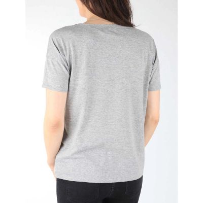 5. T-shirt Lee Ultimate Tee L42JEP37