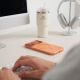 5. Etui Tech-Protect MagZero MagSafe na iPhone 17 Pro Max / 18 Pro Max - pomarańczowe matowe