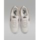 4. Buty damskie  NIKE WMNS AIR JORDAN SKYLINE LOW LE (IQ6586-100)