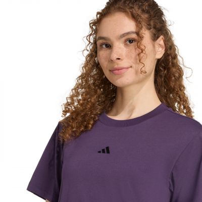 5. Koszulka damska adidas Essentials Small Logo Cotton fioletowa JY4966