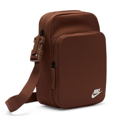 3. Saszetka Nike Heritage Crossbody Bag DB0456-265