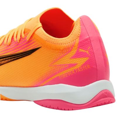 11. Buty piłkarskie Puma Ultra Match IT M 107758 03