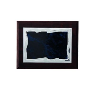 6. Dyplom z tworzywa sztucznego z metalową blaszką grawerowany