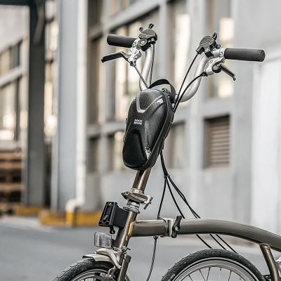 9. Torba Rockbros 3011006301 na kierownicę roweru lub hulajnogi 1,3 l - czarna