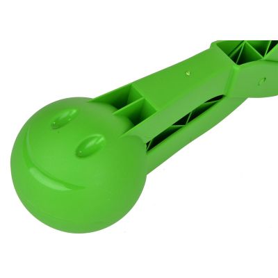 3. ŚNIEŻKOMAT- SNOWBALL DO ROBIENIA KULEK ŚNIEŻNYCH POJEDYNCZY ZIELONY