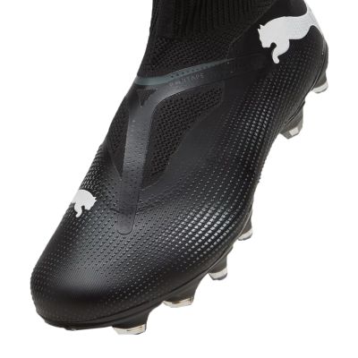 9. Buty piłkarskie Puma Future 7 Match+ LL FG/AG M 107711 02