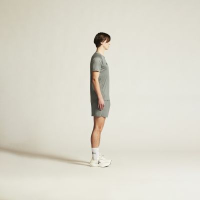 4. Męskie Spodenki CORE ESSENCE SHORTS 2 M