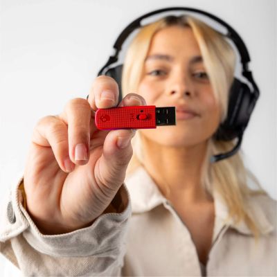 6. SKULLCANDY Gaming Headset Crusher PLYR 720 Wireless Univ