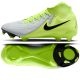 8. Buty piłkarskie Nike Phantom Luna II Academy FG/ MG M FD6725-003