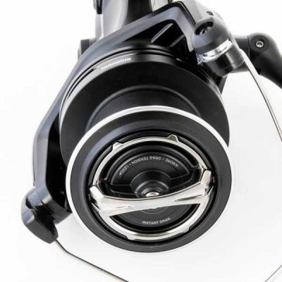 9. Kołowrotek Shimano Baitrunner XTB Medium Longcast