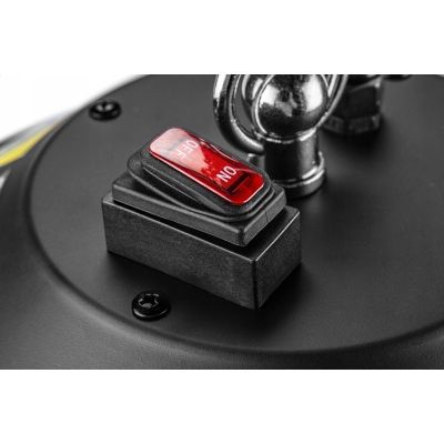 4. Promiennik 1500W, IP44, pilot NEO Tools 90-034